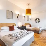 Sweett - Atelier Ponthieu Apartment Paris